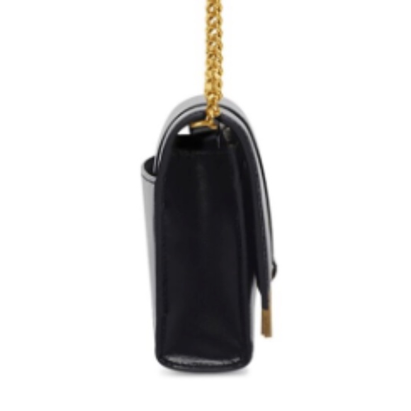 Hourglass Wallet On Chain in black shyni box calfskin, aged-gold hardware - Picture 2 of 4